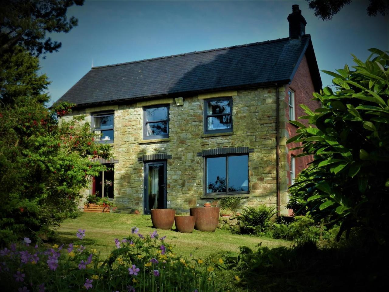 Ffynnon Fendigaid Bed And Breakfast Aberporth Kültér fotó